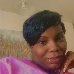 Meet your Posher, Shawnta